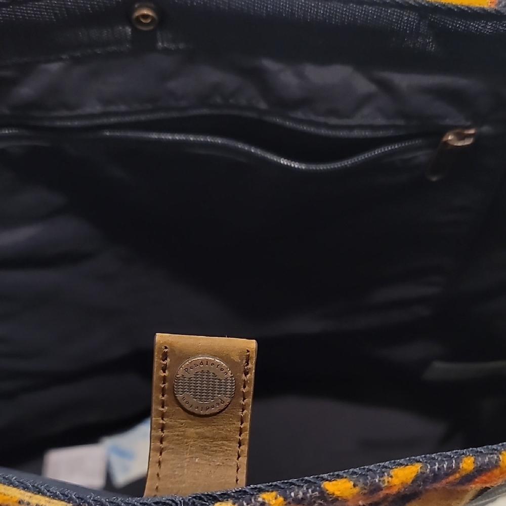 Pendleton Tan And Black Patterned Handbag - image 8